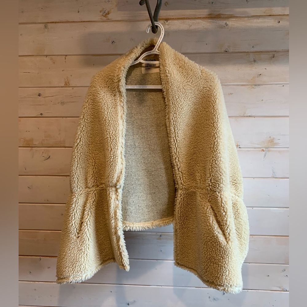 Dylan | Light Brown Sherpa Shawl